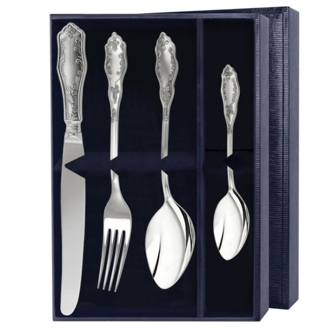 Набор столовых приборов из серебра "№12 ": 4 предмета, на 1 персону Набор столовых приборов из серебра "№12 ": 4 предмета, на 1 персону