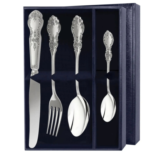 Набор столовых приборов из серебра "Черемуха-Эгоист ": 4 предмета, на 1 персону Набор столовых приборов из серебра "Черемуха-Эгоист ": 4 предмета, на 1 персону