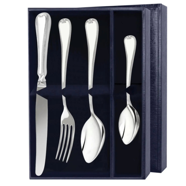 Набор столовых приборов из серебра "№16. Эгоист": 4 предмета, на 1 персону Набор столовых приборов из серебра "№16. Эгоист": 4 предмета, на 1 персону