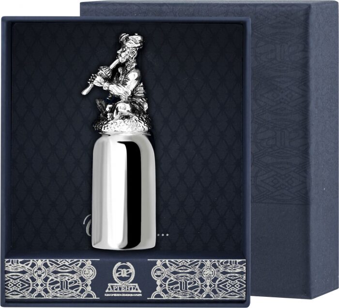 Стопка для водки из серебра "Заклинатель змей" на 1 персону - артикул: AK01299 - стоимость: 20 300 руб. Стопка для водки из серебра "Заклинатель змей" на 1 персону - артикул: AK01299 | Мосподарок