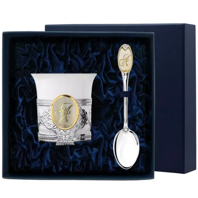 Серебряный набор для кофе "Август Октавиан": ложка с буквой А, чашка Серебряный набор для кофе "Август Октавиан": ложка с буквой А, чашка