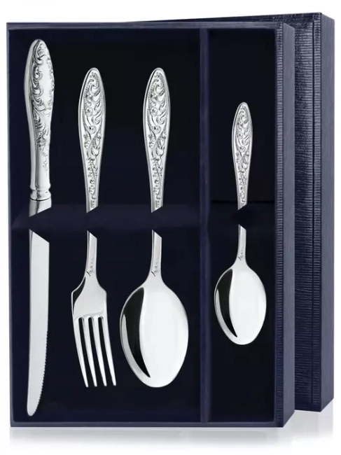 Серебряный десертный набор "Морозко": вилка, ложка, нож, чайная ложка Серебряный десертный набор "Морозко": вилка, ложка, нож, чайная ложка