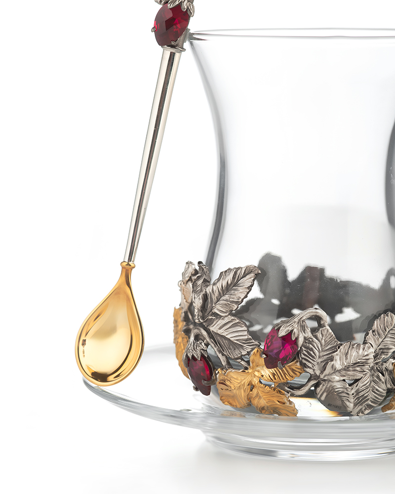 Армуд "Земляника" с блюдцем и ложкой - артикул: ALT01836 | Мосподарок 