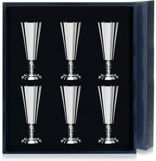 Набор серебряных рюмок для ликера №2 на 6 персон Набор серебряных рюмок для ликера №2 на 6 персон