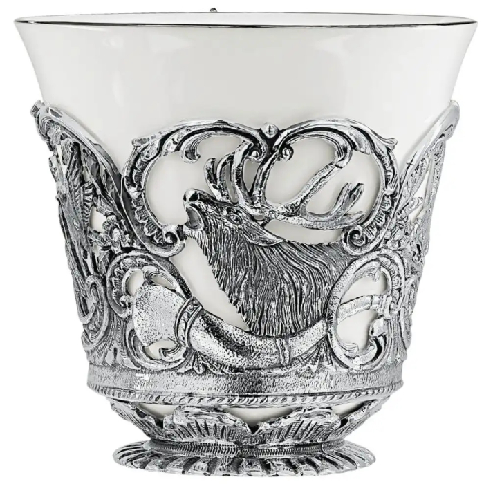 Серебряный чайный набор "Королевская охота": ложка, чашка, чайник - артикул: AK01599 - стоимость: 331 600 руб. Серебряный чайный набор "Королевская охота": ложка, чашка, чайник - артикул: AK01599 | Мосподарок