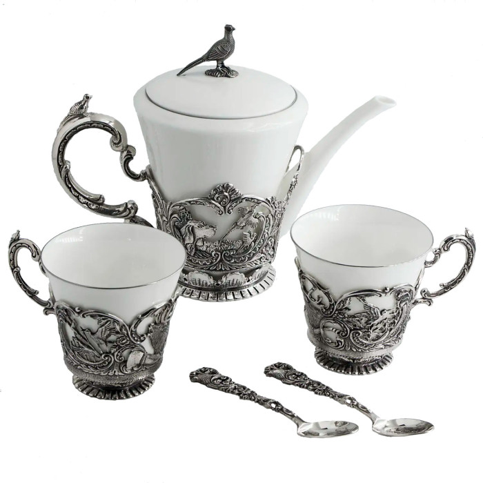 Серебряный чайный набор "Королевская охота": ложка, чашка, чайник - артикул: AK01599 - стоимость: 331 600 руб. Серебряный чайный набор "Королевская охота": ложка, чашка, чайник - артикул: AK01599 | Мосподарок