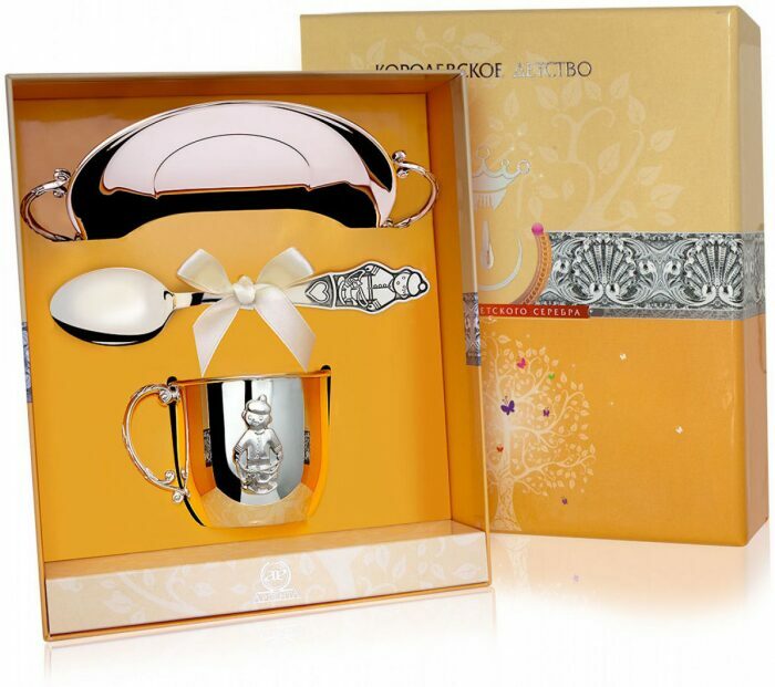Набор детский серебряный КД "Мальчик" (3 предмета, с кружкой и блюдцем) - артикул: AK01449 - стоимость: 70 100 руб. Набор детский серебряный КД "Мальчик" (3 предмета, с кружкой и блюдцем) - артикул: AK01449 | Мосподарок