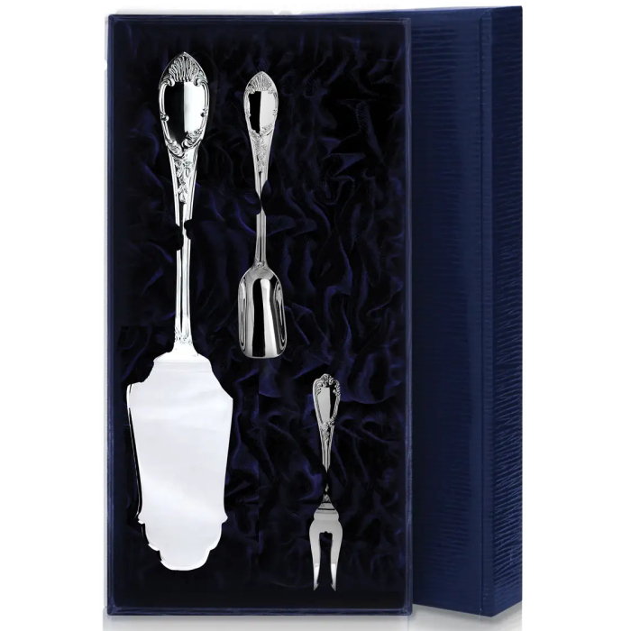 Серебряный чайный набор "Престиж": вилка для лимона, лопатка для пирожного, совок для сахара - артикул: AK01180 - стоимость: 68 800 руб. Серебряный чайный набор "Престиж": вилка для лимона, лопатка для пирожного, совок для сахара - артикул: AK01180 | Мосподарок