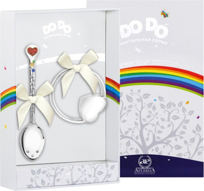 Набор серебряный для малышей DODO "Сердечко" (2 предмета, с погремушкой на кольце) Набор серебряный для малышей DODO "Сердечко" (2 предмета, с погремушкой на кольце)