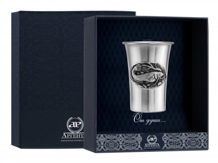 Серебряная стопка "Сом" с чернением, на 1 персону - артикул: AK01593 - стоимость: 24 800 руб. Серебряная стопка "Сом" с чернением, на 1 персону - артикул: AK01593 | Мосподарок