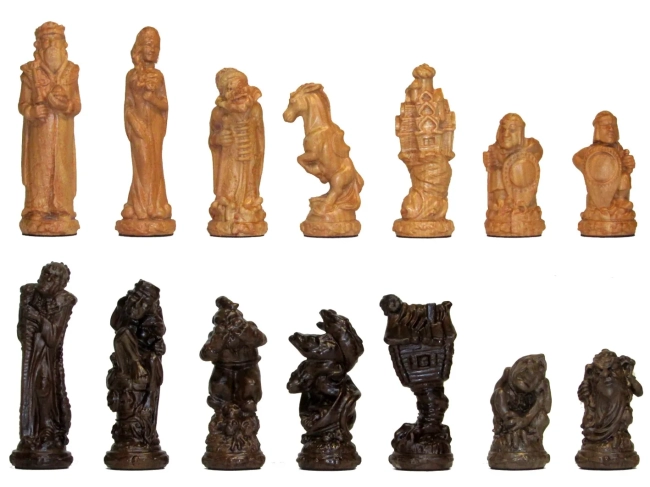 Шахматы большие резные деревянные "Сказка" на дубовой доске 56 см