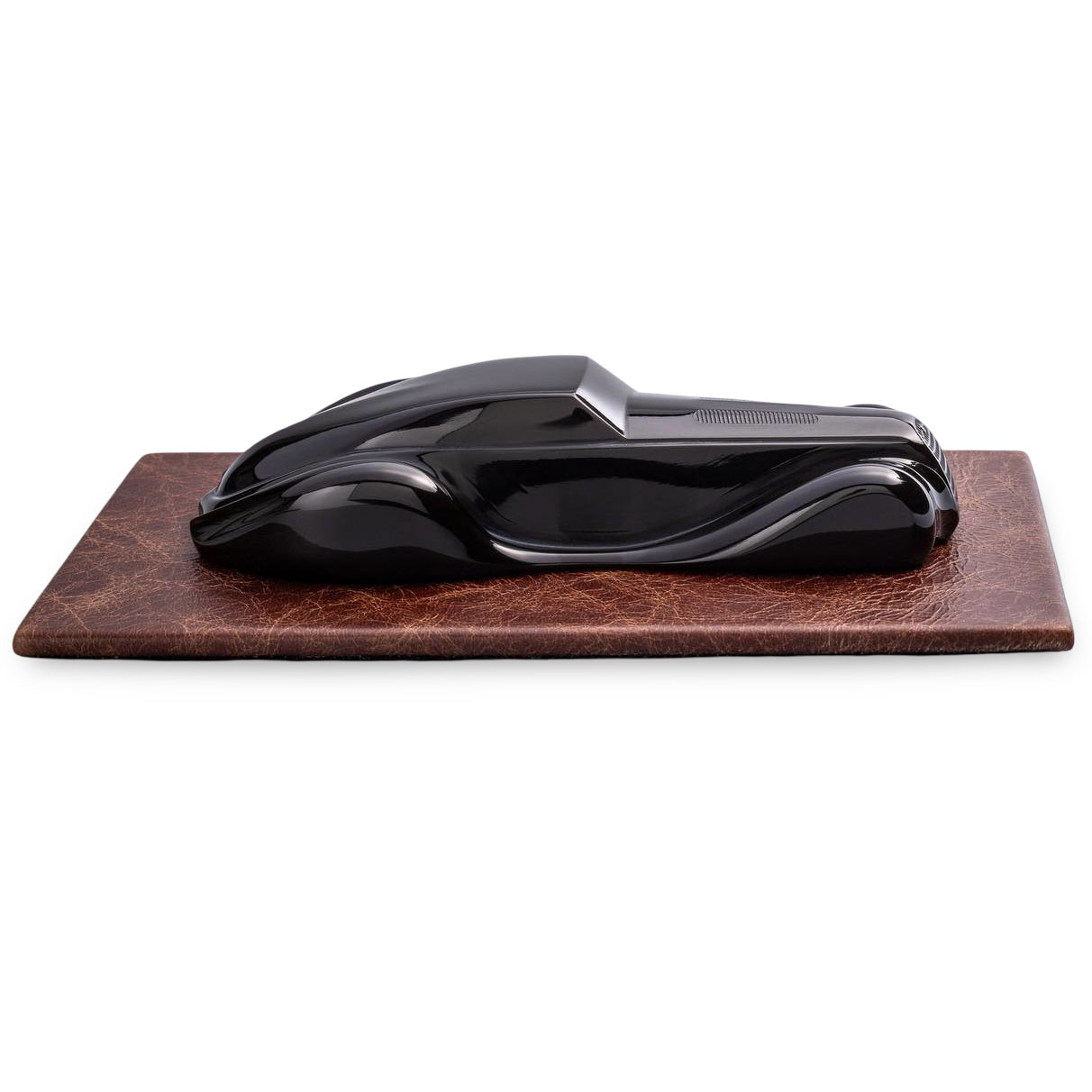 Декоративная статуэтка из темного янтаря «Автомобиль» - артикул: 177019 | Мосподарок 