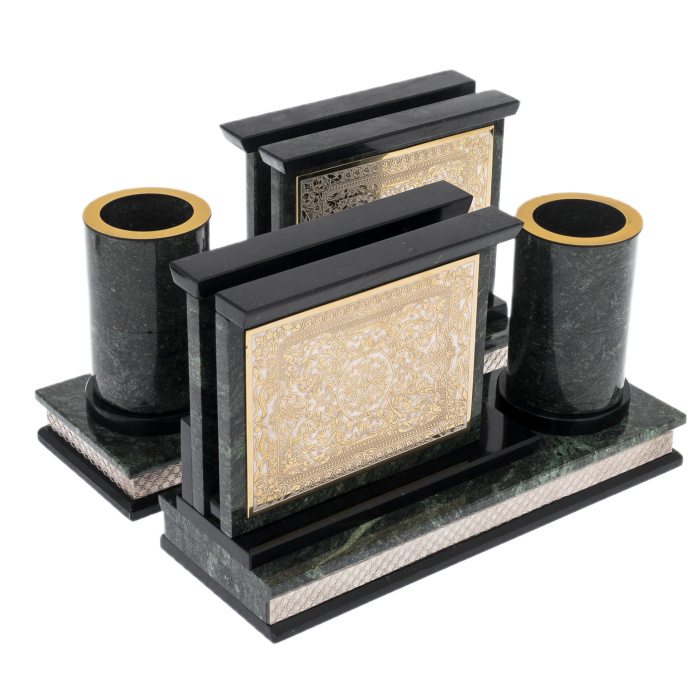 Настольный набор из змеевика и долерита "Лошадь" Златоуст - артикул: 301535 | Мосподарок 