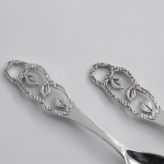 Набор кофейных чашек из серебра "Листопад" на 2 персоны, с ложками - артикул: AK01398 | Мосподарок 