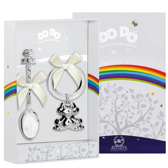 Серебряный детский набор "Лягушка": ложка и погремушка, на 1 персону - артикул: AK01737 | Мосподарок 