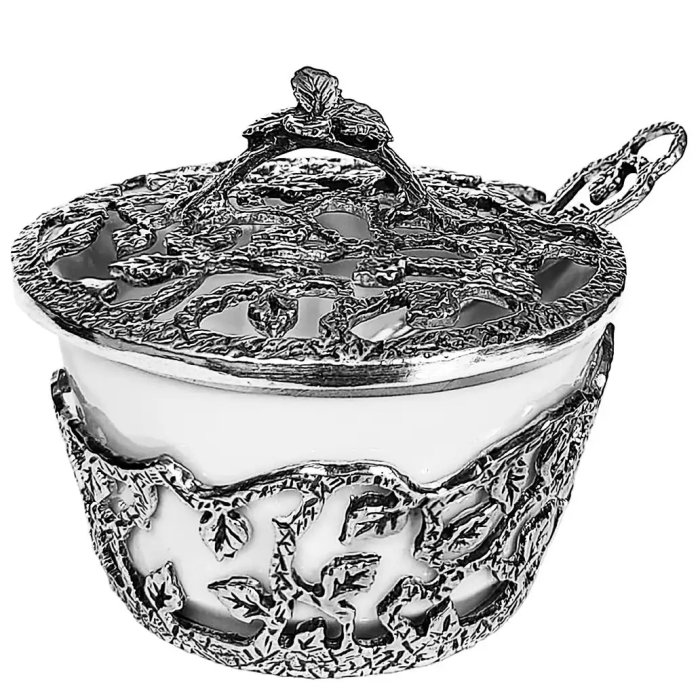 Серебряная солонка "Листопад" с чернением - артикул: AK01117 - стоимость: 35 600 руб. Серебряная солонка "Листопад" с чернением - артикул: AK01117 | Мосподарок