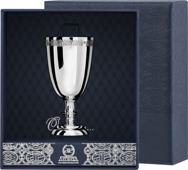 Рюмка для водки из серебра "Император" на 1 персону Рюмка для водки из серебра "Император" на 1 персону