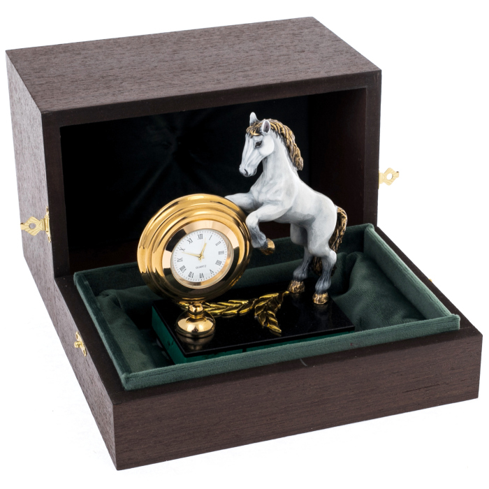 Часы "Лошадь" на подставке из малахита, Златоуст - артикул: 301600 | Мосподарок 