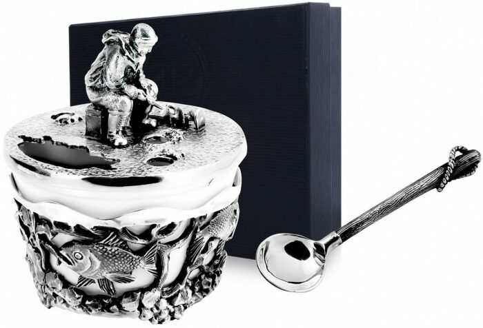 Серебряная солонка "Рыбак" с чернением - артикул: AK01400 | Мосподарок 