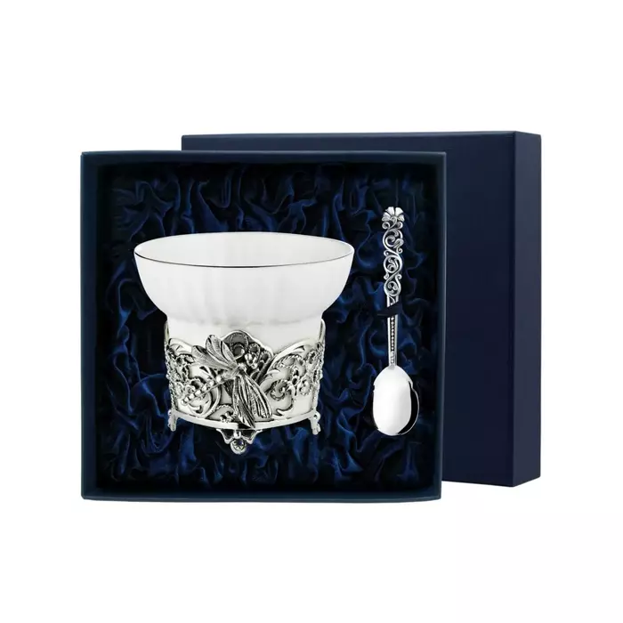 Серебряный чайный набор "Стрекоза": ложка, чашка - артикул: AK01615 - стоимость: 39 000 руб. Серебряный чайный набор "Стрекоза": ложка, чашка - артикул: AK01615 | Мосподарок