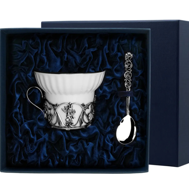 Чайная чашка из серебра "Ангел" с ложкой Чайная чашка из серебра "Ангел" с ложкой