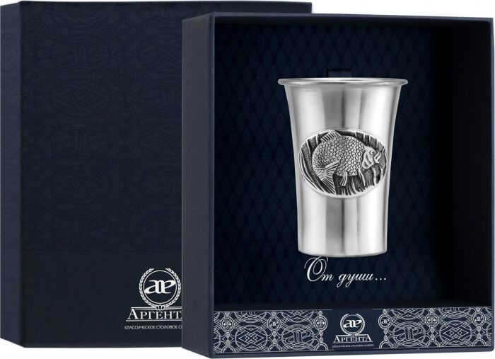 Стопка для водки из серебра "Лещ" - артикул: AK01546 - стоимость: 25 300 руб. Стопка для водки из серебра "Лещ" - артикул: AK01546 | Мосподарок