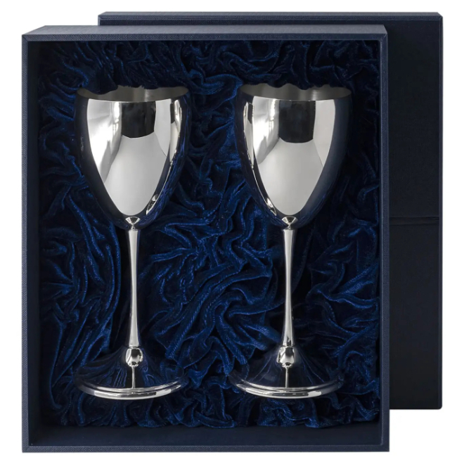 Набор серебряных бокалов "Гладкие" на 2 персоны Набор серебряных бокалов "Гладкие" на 2 персоны