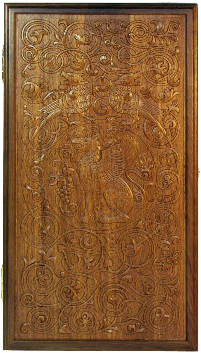 Резные нарды из массива мореного дуба "Крымский грифон" - артикул: 120-187 | Мосподарок 