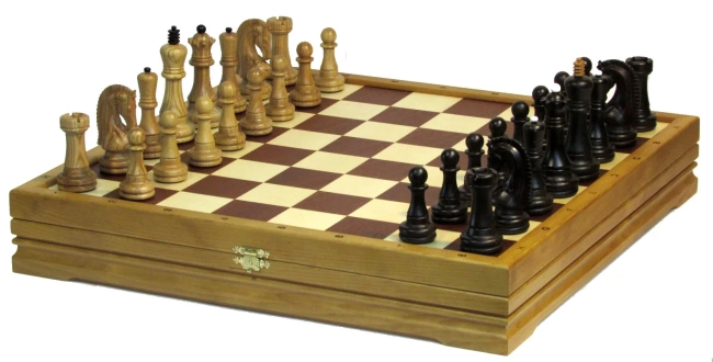 Шахматы классические из дерева утяжеленные