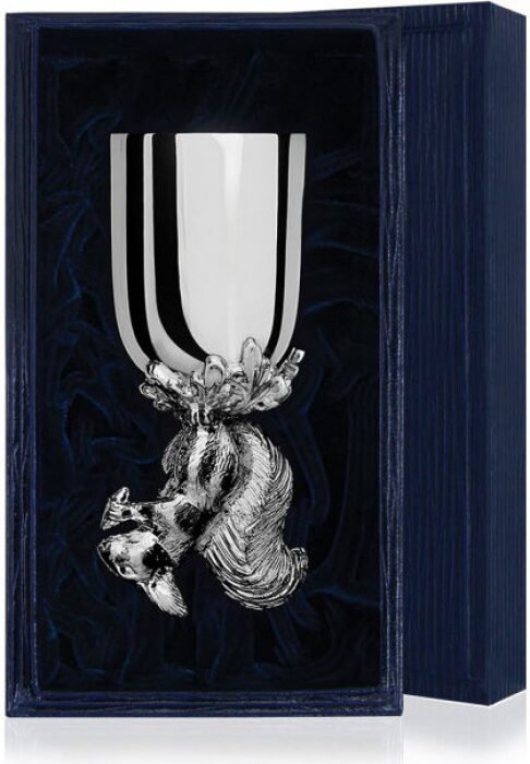 Рюмка для водки из серебра "Белка" на 1 персону - артикул: AK01295 - стоимость: 26 500 руб. Рюмка для водки из серебра "Белка" на 1 персону - артикул: AK01295 | Мосподарок