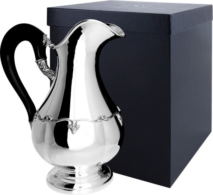 Серебряный кувшин с цветочным орнаментом и деревянной ручкой - артикул: AK01566 | Мосподарок 