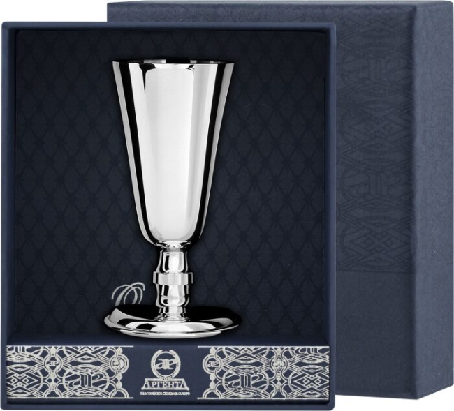 Рюмка для водки из серебра №4 на 1 персону Рюмка для водки из серебра №4 на 1 персону