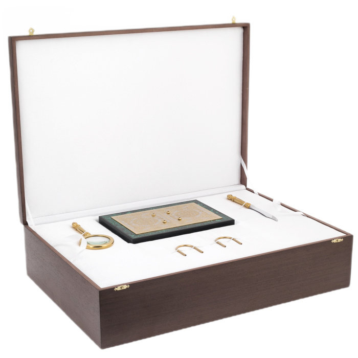 Письменный настольный набор из малахита "Конь" Златоуст - артикул: 301400 | Мосподарок 