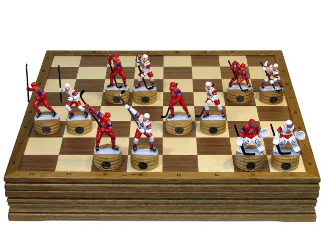 Шахматы коллекционные «Хоккей - Локомотив»