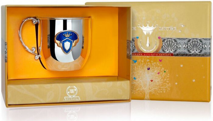 Детская серебряная кружка КД "Принц" на 1 персону - артикул: AK01167 - стоимость: 32 700 руб. Детская серебряная кружка КД "Принц" на 1 персону - артикул: AK01167 | Мосподарок