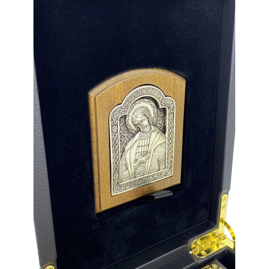 Подарочный набор с иконой «Сказания о благоверном великом князе Александре Невском» - артикул: 121044 - стоимость: 32 000 руб. Подарочный набор с иконой «Сказания о благоверном великом князе Александре Невском» - артикул: 121044 | Мосподарок