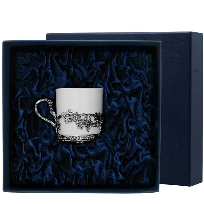 Чашка кофейная  "Виноград" серебряная с чернением, на 1 персону - артикул: AK01747 | Мосподарок 