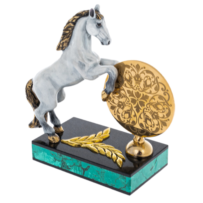 Часы "Лошадь" на подставке из малахита, Златоуст - артикул: 301600 | Мосподарок 