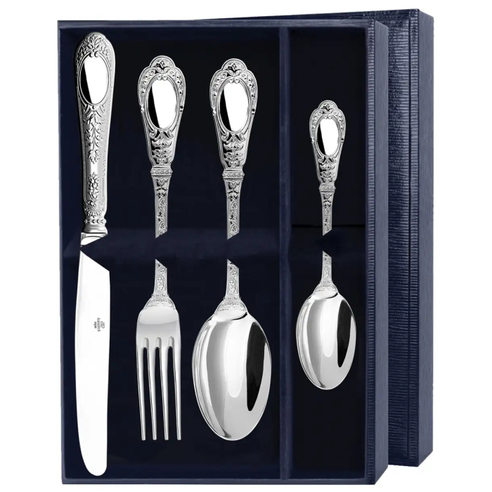 Серебряный столовый набор "Фамильный": вилка, ложка, нож, чайная ложк, на 1 персонуа, на 1 персону - артикул: AK01809 - стоимость: 105 800 руб. Серебряный столовый набор "Фамильный": вилка, ложка, нож, чайная ложк, на 1 персонуа, на 1 персону - артикул: AK01809 | Мосподарок