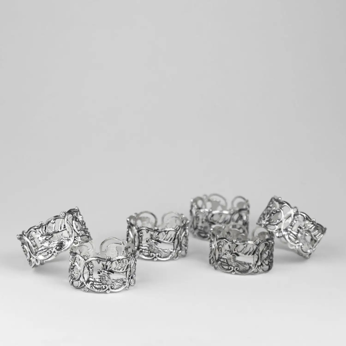 Набор серебряных колец для салфеток "Королевская охота" на 6 персон - артикул: AK01142 - стоимость: 60 800 руб. Набор серебряных колец для салфеток "Королевская охота" на 6 персон - артикул: AK01142 | Мосподарок