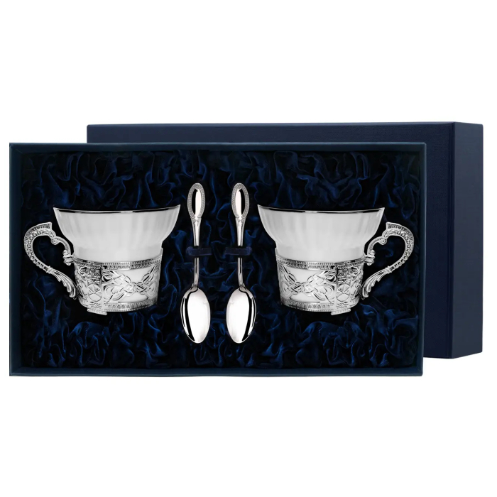 Серебряный чайный набор "Константин Великий": ложка, чашка - артикул: AK01151 - стоимость: 61 300 руб. Серебряный чайный набор "Константин Великий": ложка, чашка - артикул: AK01151 | Мосподарок
