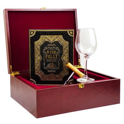 Подарочный набор "Вино. Путеводитель" Подарочный набор "Вино. Путеводитель"